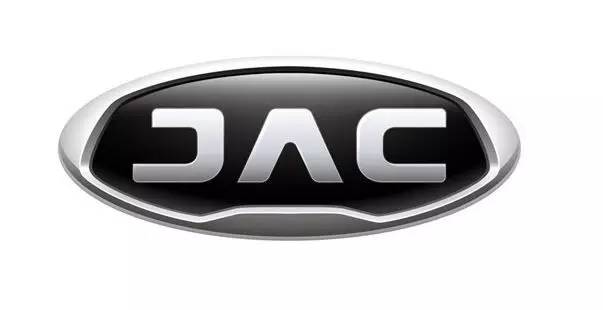 但它的商务车和乘用车分别用的是两款不同的logo,为了实现"一个jac"
