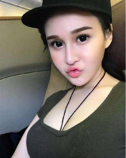 非常高调,而且直播事业也得到了赵本山的支持,传闻她一场直播就能赚88