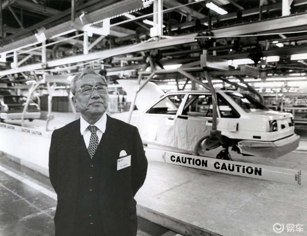 后,并没有到大企业去任职,而是跑去堂哥丰田喜一郎新开的汽车厂帮忙