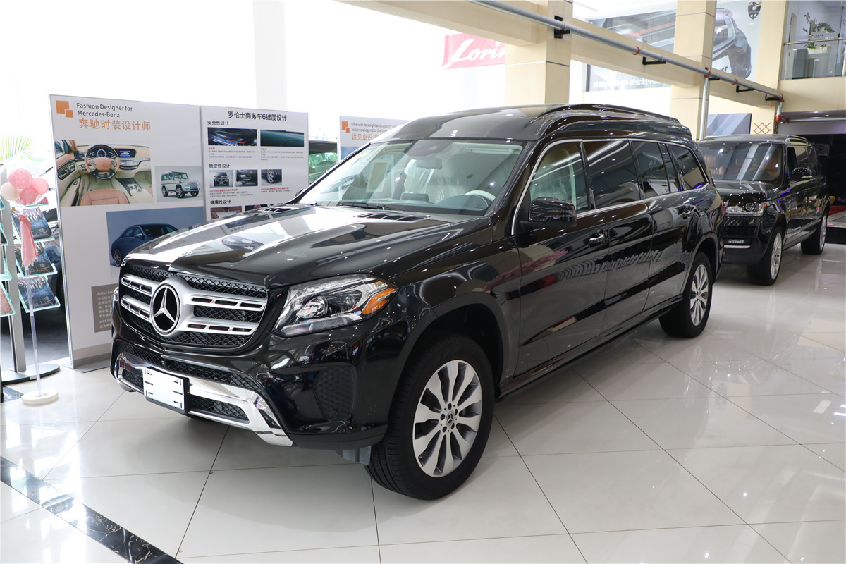 奔驰gls450加长版超奢华的越野商务礼宾车仅4座