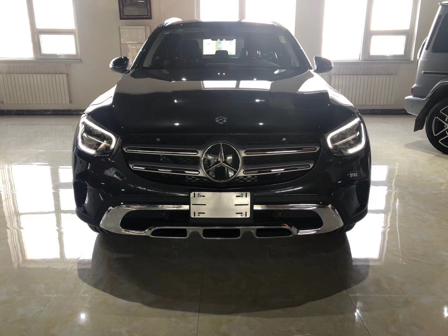 20款奔驰glc300平行进口车升级版配置更丰富