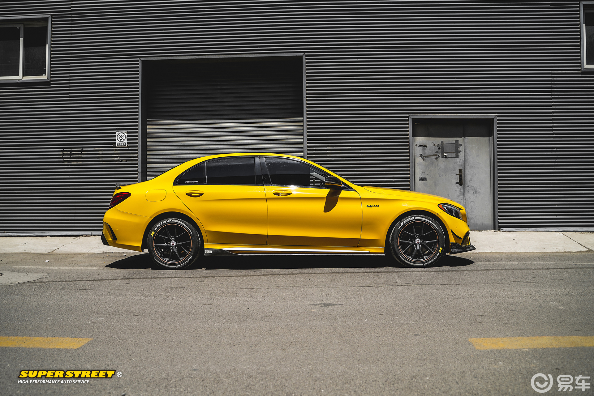 奔驰c级w205改色艾利亮光深黄改色膜