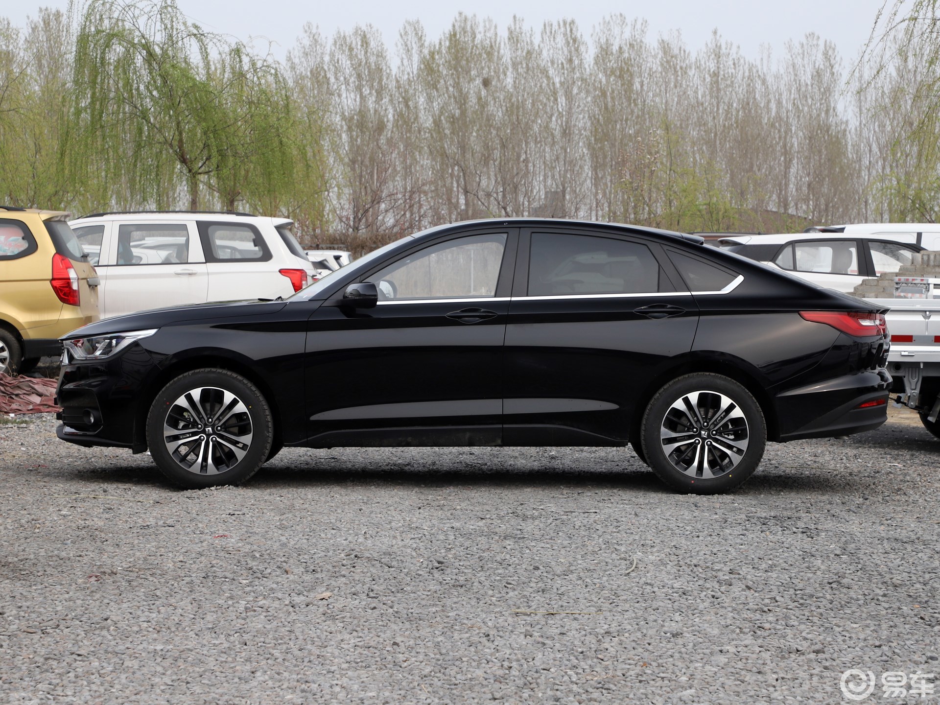 新宝骏rc6新车型将于第四季度上市