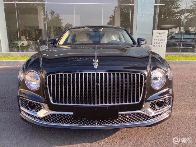 2020款奔驰飞驰全新升级立标体验尊显身份