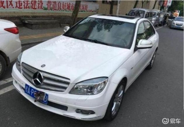 42 8万买的奔驰10万公里 二手10万卖没人要 车主气的想砸车 易车