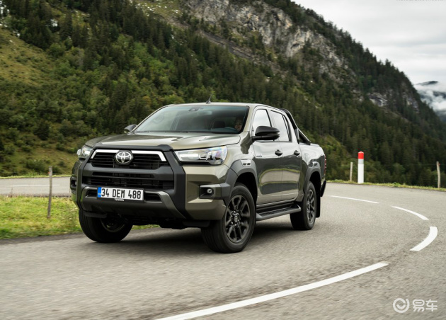 21款丰田hilux 新增2 8排量 整体性能有所提升 易车