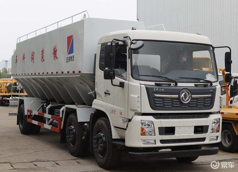 养殖场必备车型东风天锦小三轴饲料车