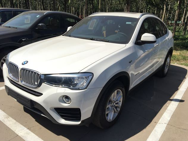 2017款中东版宝马x4配置解析详解性能测试