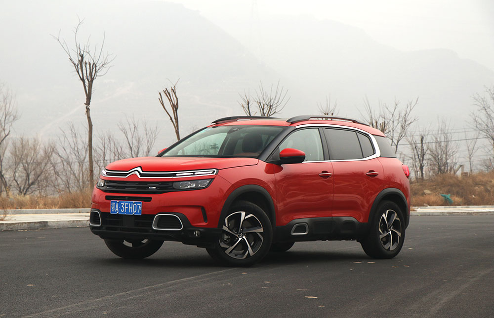 奔驰s级魔毯百万太贵买天逸15万即可拥有魔毯