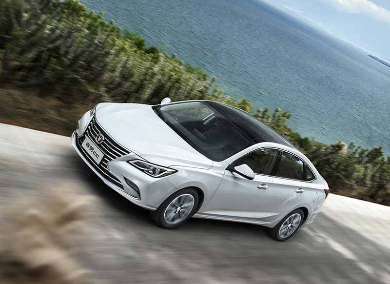 看完心痒痒10万左右买家用轿车这三款各方面都很优越