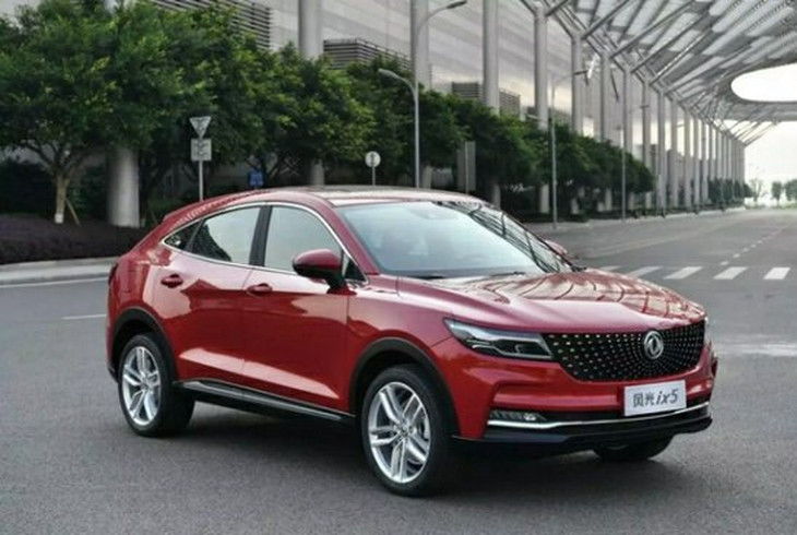 东风风光ix5十月上市三块液晶屏人脸识别