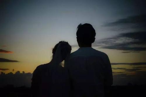 七夕观星斯威汽车让你躺着数星星