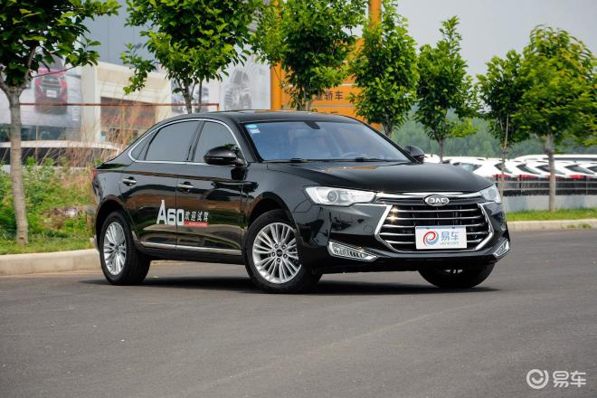 江淮a60现金优惠高达1万开着省心配置丰富