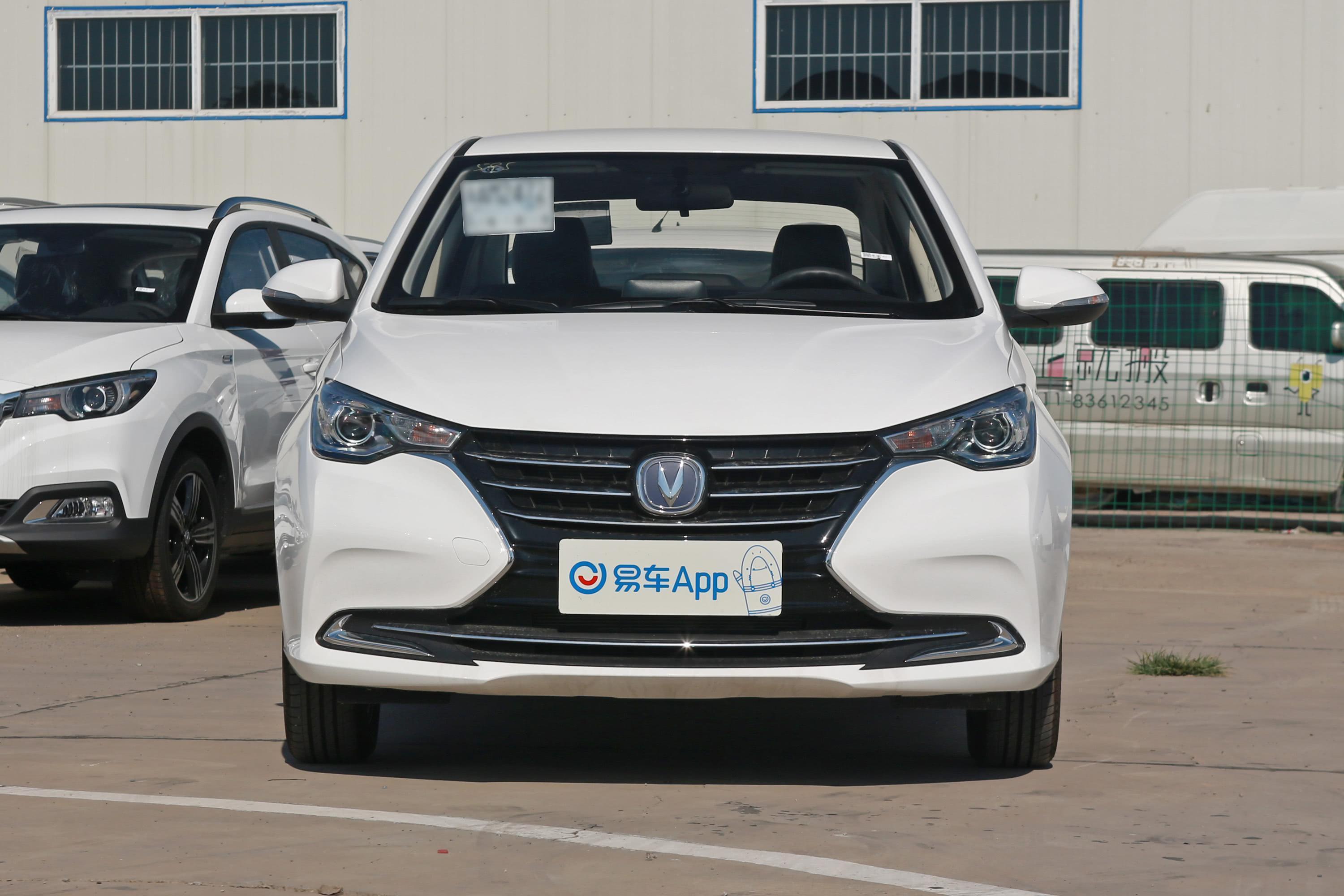 长安汽车悦翔值得入手吗这才是属于年轻达人的完美座驾