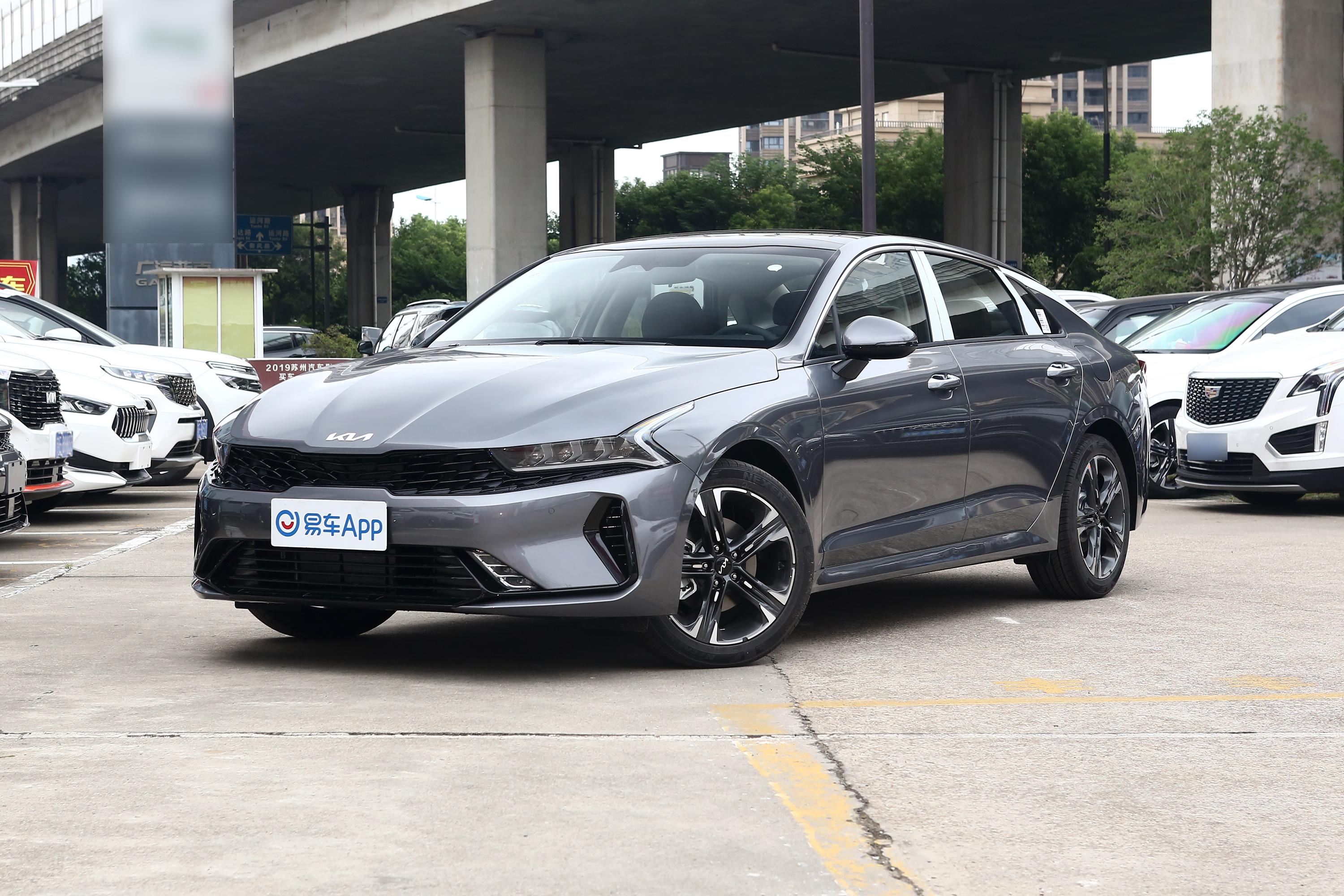 起亚很疯狂东风悦达起亚k5凯酷单车导购