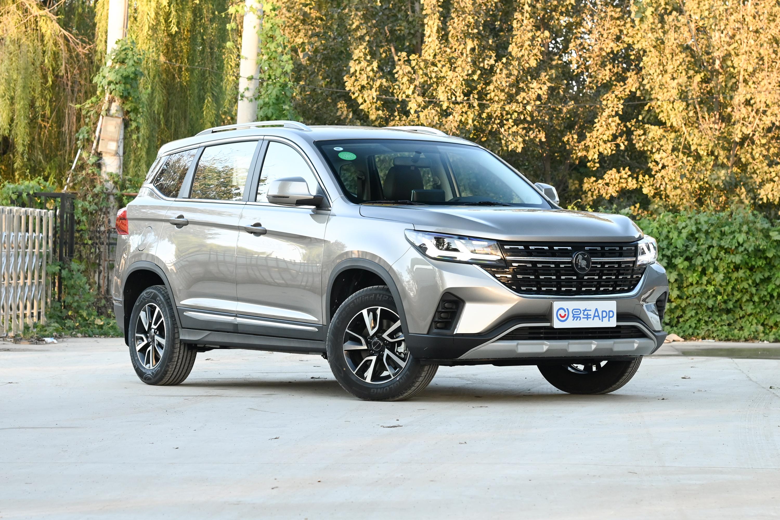 15t配手自一体售689万起