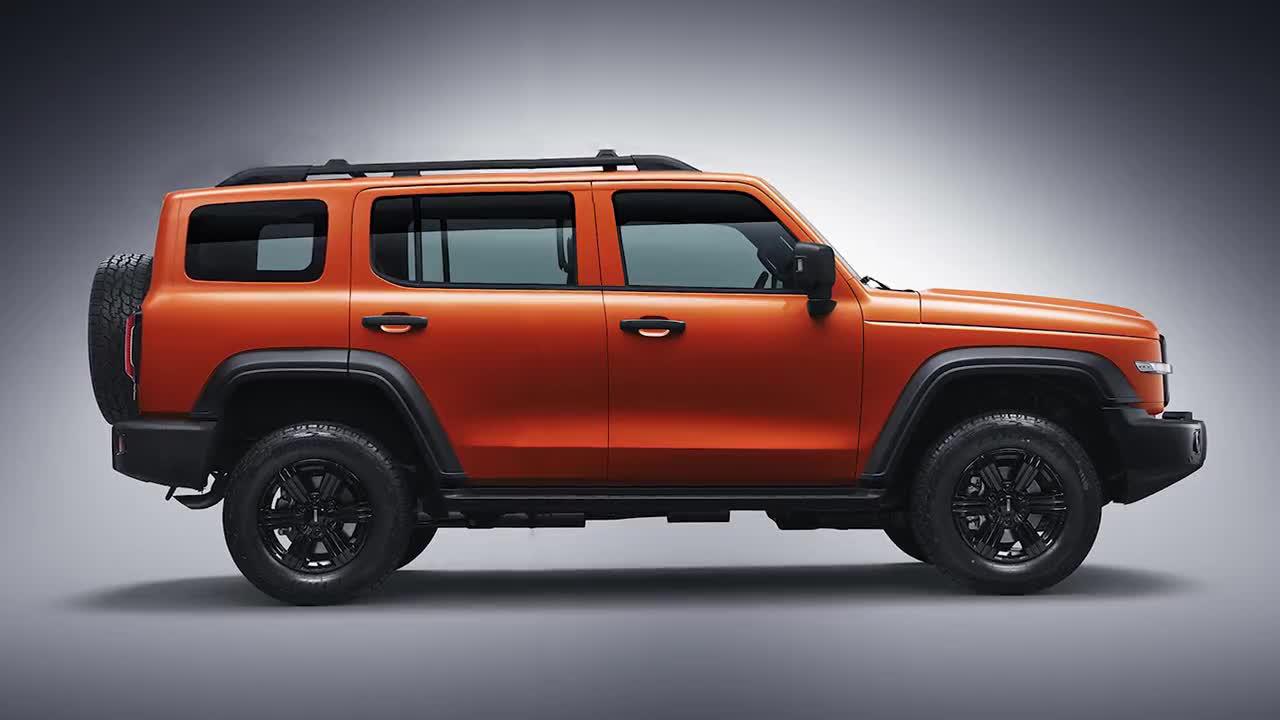 长城坦克600或10月上市溜背式车顶外挂备胎比坦克300动感