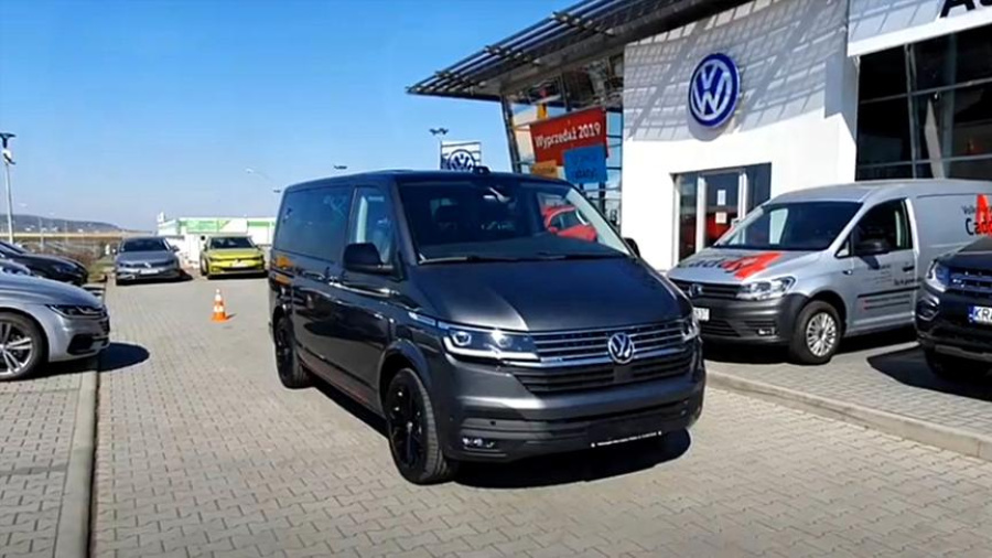 2020款大众迈特威到货打开车门看到内部空间心动了