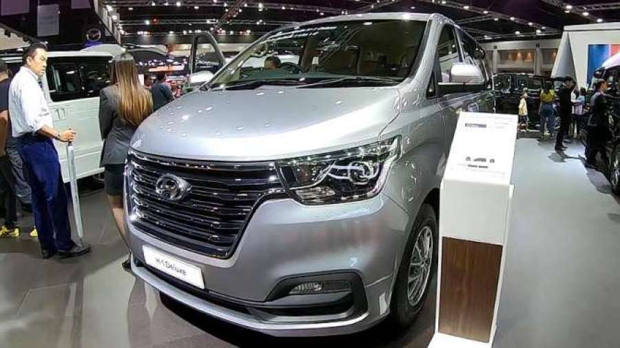 2020款现代商务车h1辉翼了解完外观和空间我放弃了别克gl8