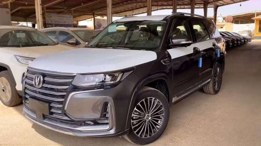 2020款长安cs95出口版实拍看到外观内饰后才知道啥叫中国制造