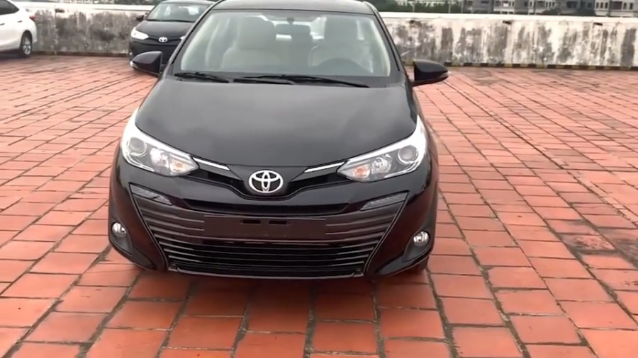 2020款丰田威驰到货实拍近距离了解外观内饰