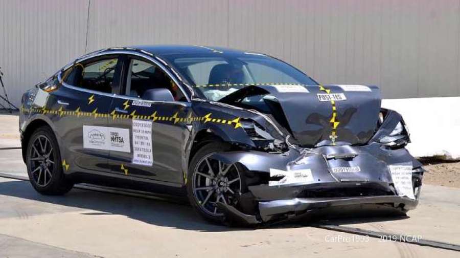 特斯拉model3有多结实做一个碰撞测试你心里就有数了