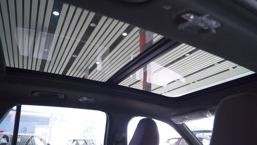 实拍吉利星越l全景天窗这些配置你喜欢吗