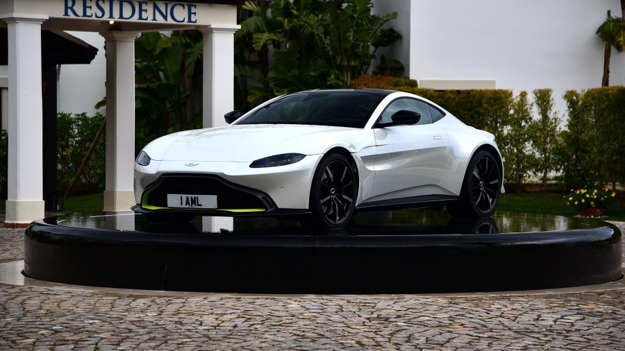 阿斯顿马丁v8vantage动力强劲舒适度极佳