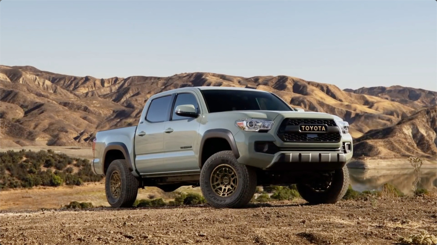 轻型皮卡王者归来2022款丰田tacomatrdpro版实车解析