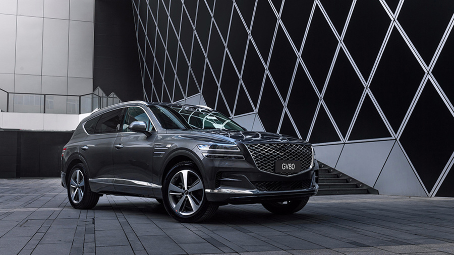 韩国帅大叔捷尼赛思gv80帅气登场你中意么