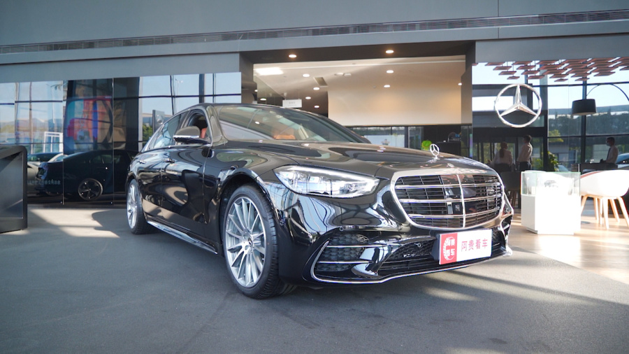 200万你会买奔驰s级s500l够气派够体面够舒适