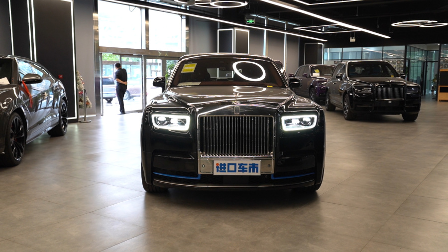 劳斯莱斯幻影加长版带你体验千万级豪车的尊贵