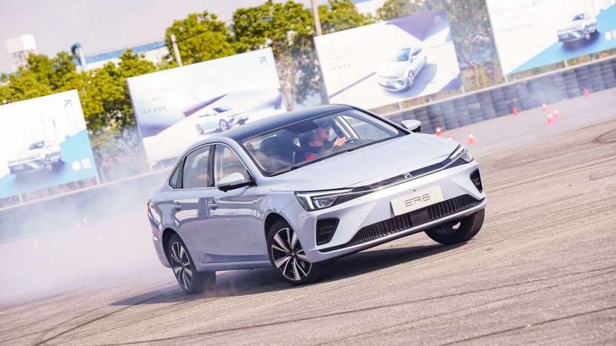 见识了上汽集团r汽车er6这辆走中高端路线的电动车表现如何