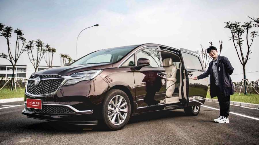 无需加价的埃尔法这台别克gl8avenir能有多奢华