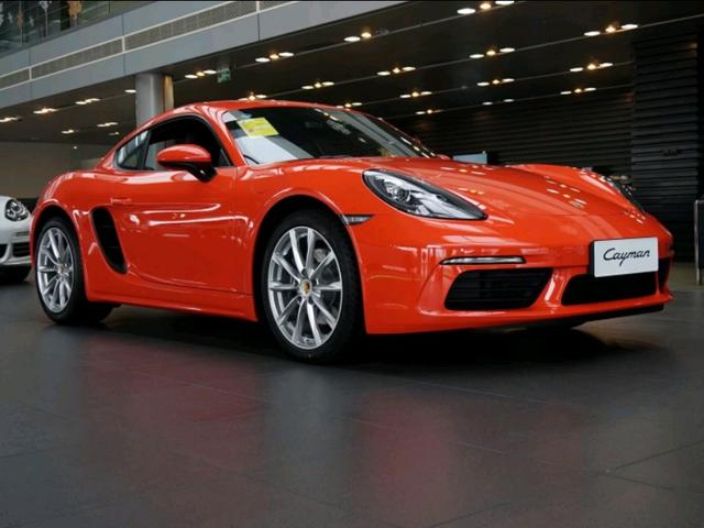 重庆保时捷女司机同款车型