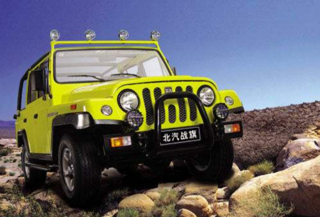 19款北汽战旗正式亮相配备纯机械四驱越野性能太强悍