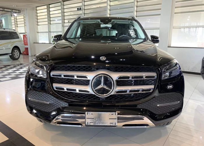 这才是真正的大奔2020款奔驰gls配30t发动机霸气十足