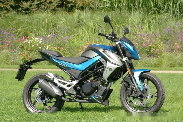 车友问165cm身高预算1万左右哪些街车会比较适合