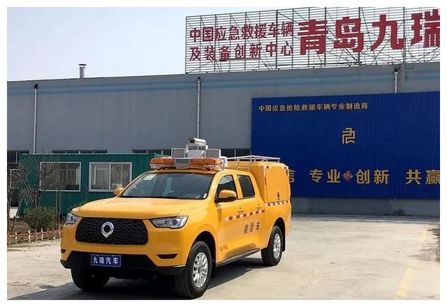 中国首台长城炮抢险车正式上市