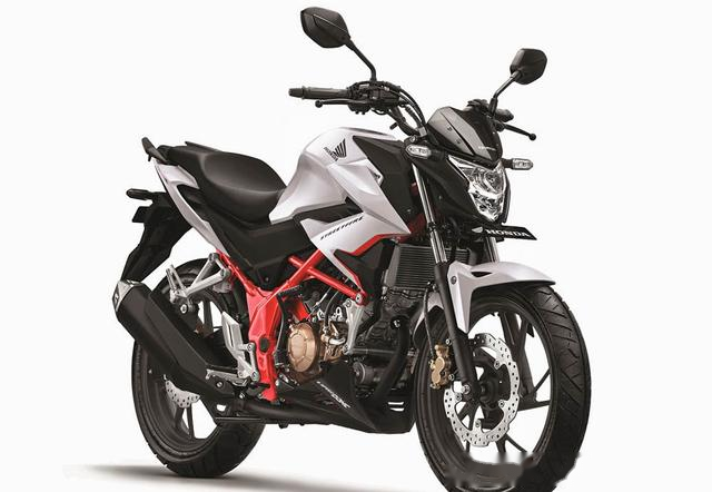 纯进口本田街车钻石型钢管车架碟刹配abs水冷发动机油箱12l