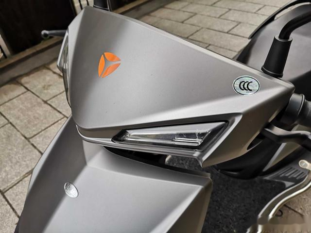 雅迪铂金版t6配led基因大灯四种规格电池通配价格你满意吗