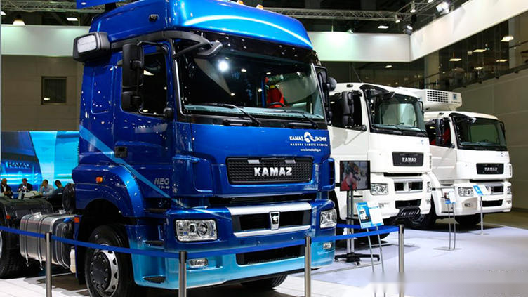 采用欧5环保标准,但kamaz已于今年8月开始准备生产euro-6kamaz卡车