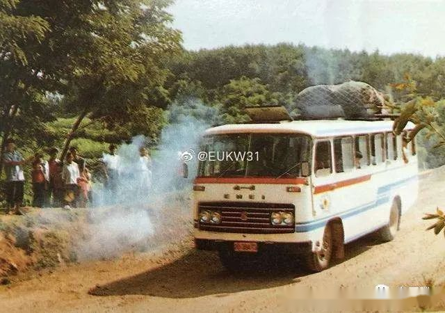 适合跑山路的特性,峨嵋汽车在上世纪80年代中后期有着不错的市场表现