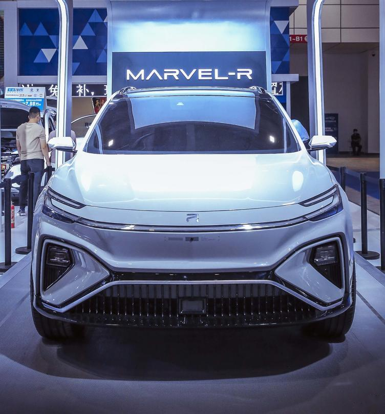 8月上市搭载l3级自动驾驶荣威marvelr概念车如此惊艳