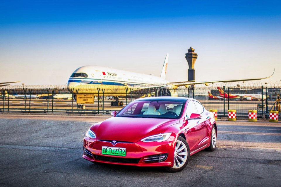 起售价降8000元特斯拉models