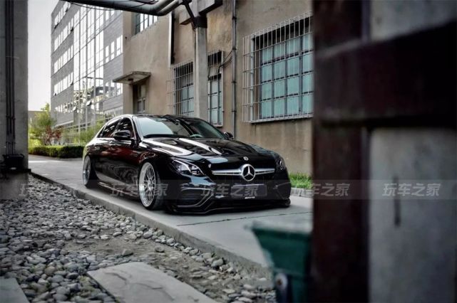 陪伴四年的奔驰e300改装旅程一路坎坷终成姿态玩家