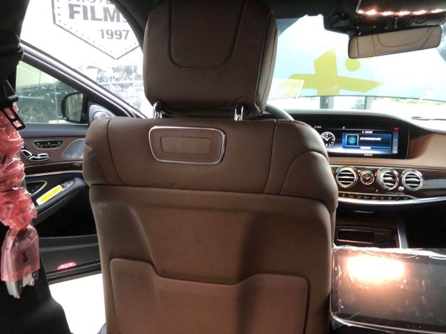 2020款奔驰s350l改柏林之声通风座椅360全景香氛负离子后排娱乐