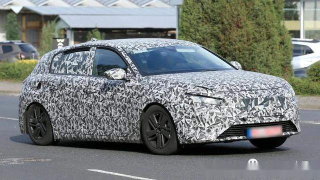 全新2021款标致308掀背车谍照曝光