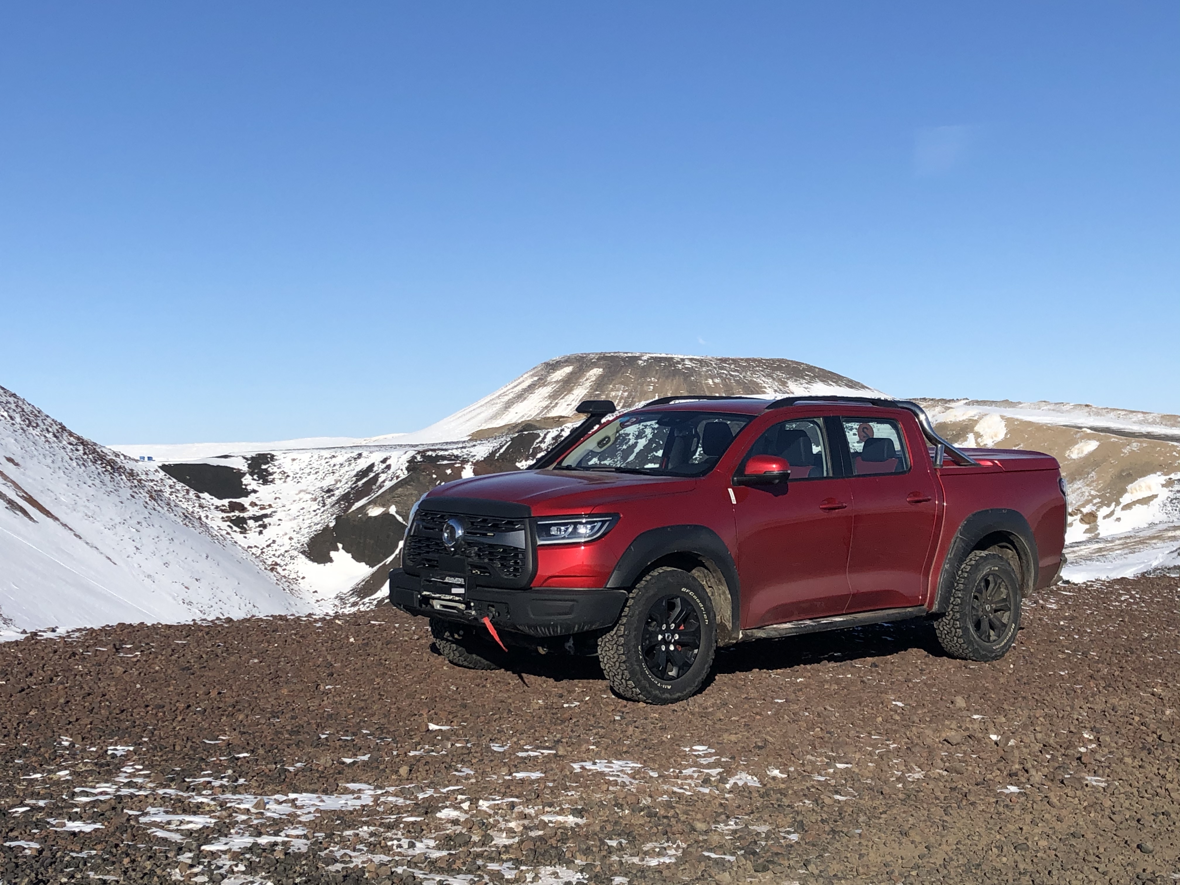 你们向往珠峰而我选择火山实拍长城炮越野版