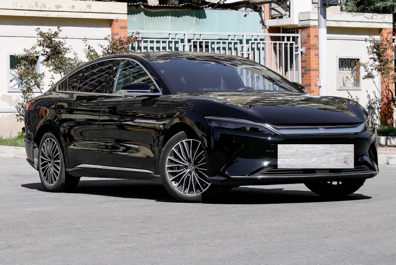 买model3不如选汉ev39秒破百电池终身质保月销7545台